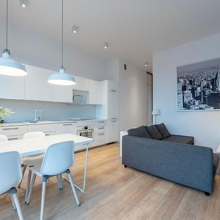 Penthouse With A View Of Lodz & Free Parking Apartamento Exterior foto